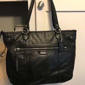 Coach Large Black Shoulder Bags